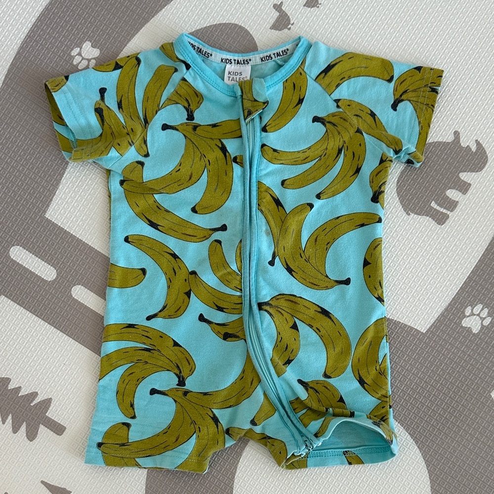Banana Print Baby Sleeper with Two-Way Zipper 9M